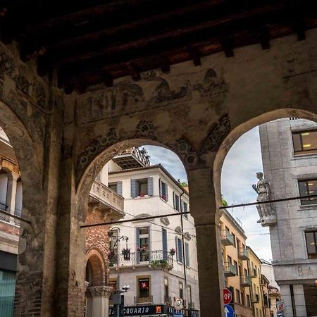 Holiday Treviso Suite Venezia Luaran gambar